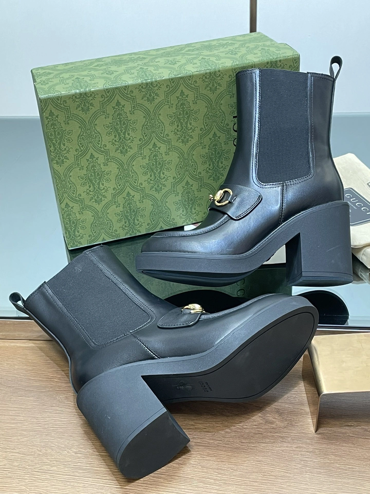 COCO-- 6u33i 816617 AAEGK 1000 Calfskin Heel height：9CM Waterproof：2.5CM item:D-X150L2516